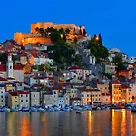 Antique - Old Town Apartment Sibenik