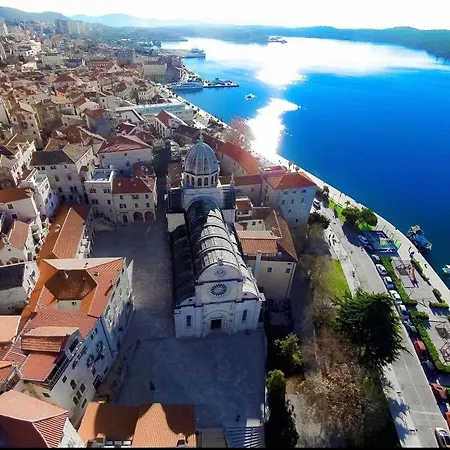 Antique - Old Town Lejlighed *