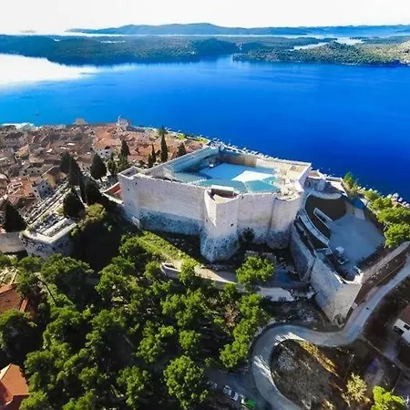 Apartment Antique - Old Town Sibenik