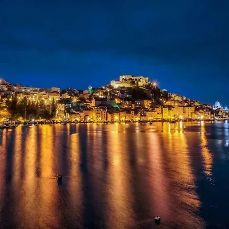 Apartment Antique - Old Town Sibenik